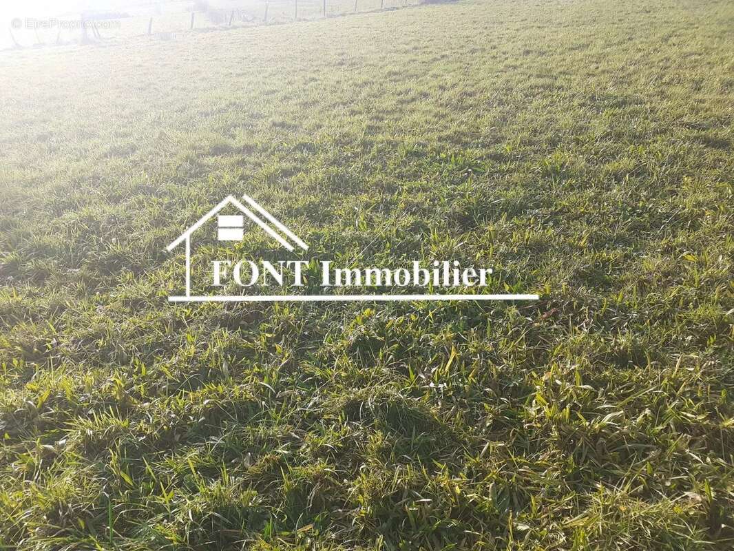 Terrain à SAINT-CHAMOND