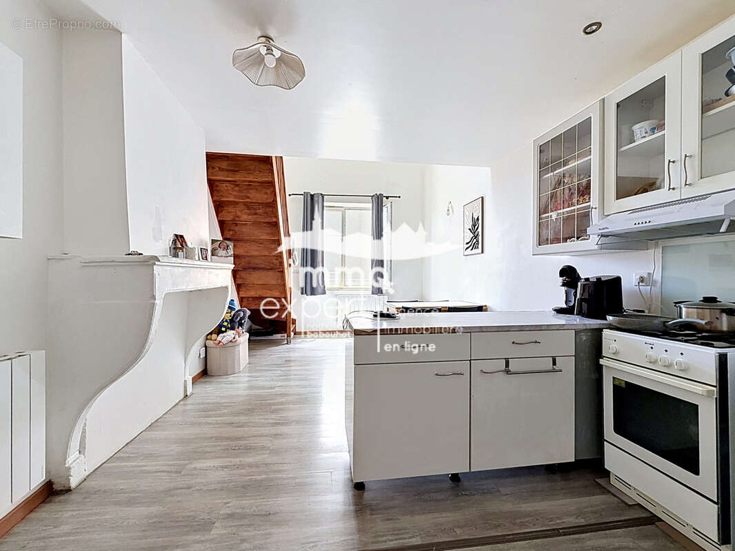 Appartement à MIRECOURT