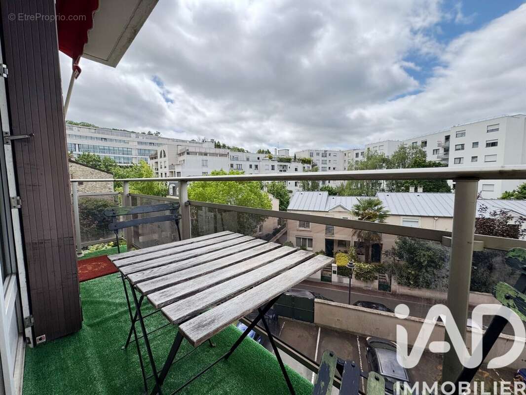 Photo 6 - Appartement à ISSY-LES-MOULINEAUX