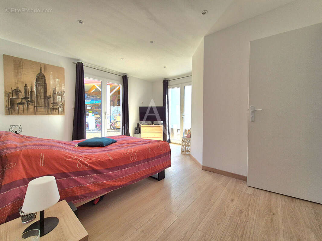 Maison à SAINT-CHRISTOPHE