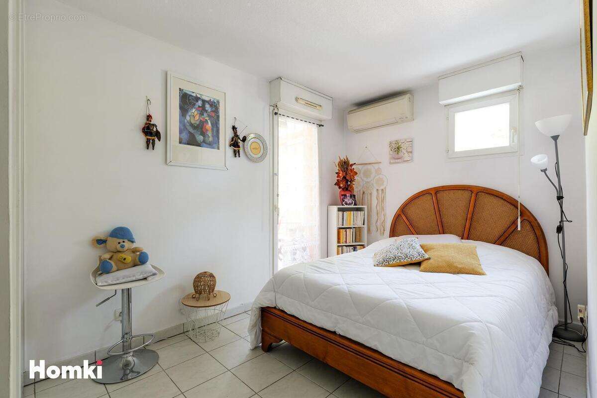 Appartement à VILLENEUVE-LOUBET
