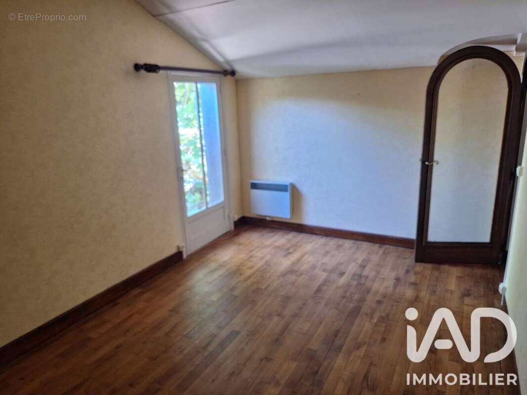 Maison 138 m² à Chauvigny  - photo 3