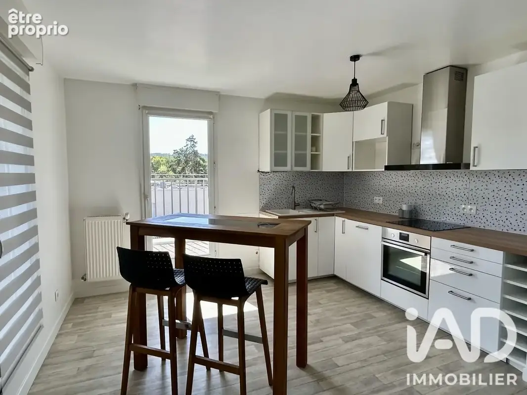 Photo 1 - Appartement à POISSY