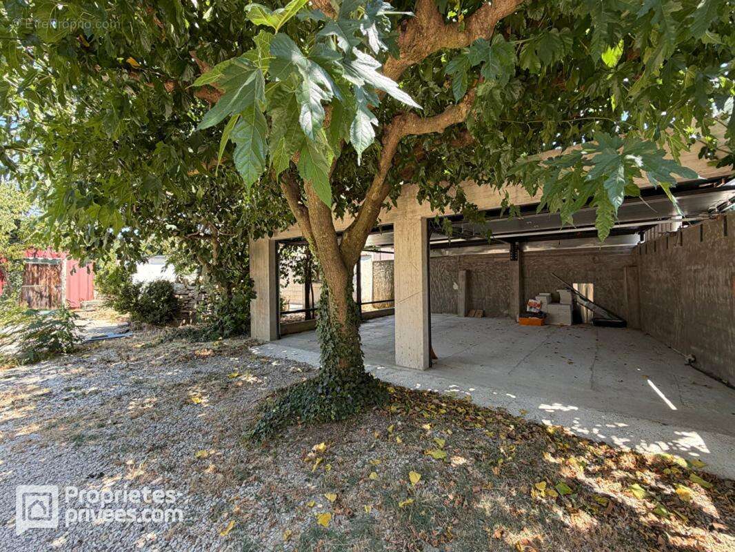 Terrain Constructible - Hors lotissement - Le Pontet - photo 3