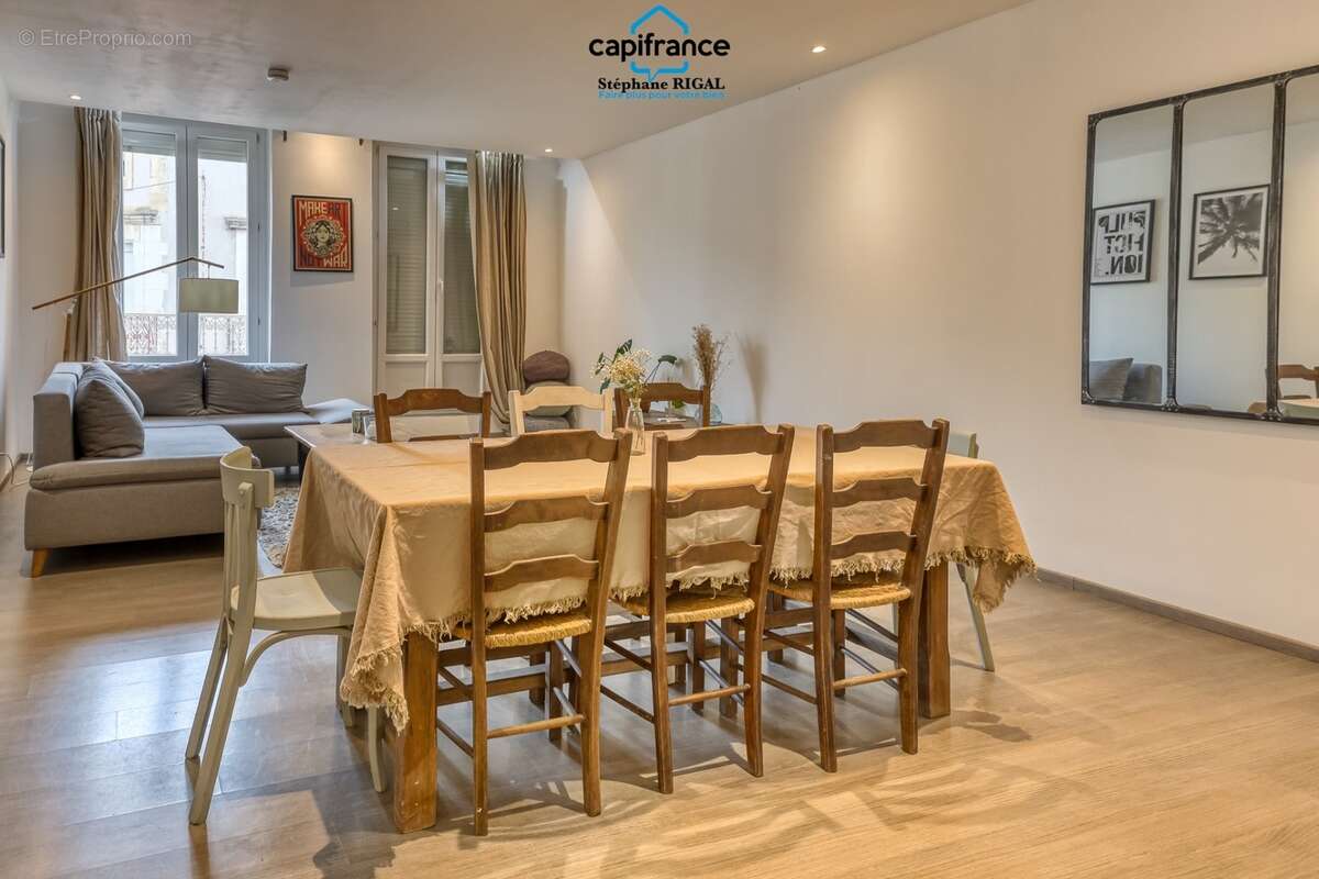 Dpt Lot et Garonne (47), à vendre FUMEL maison de ville P6 de 130 m² - Parcelle de 135m² - photo 8