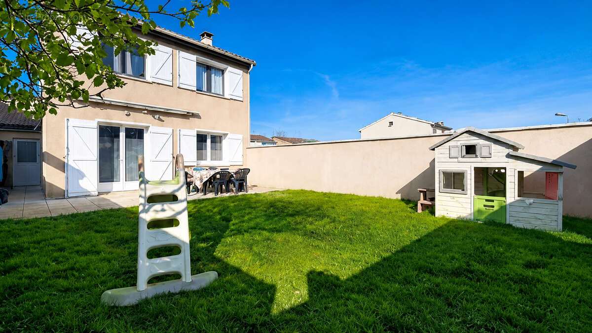Appartement à MIONS