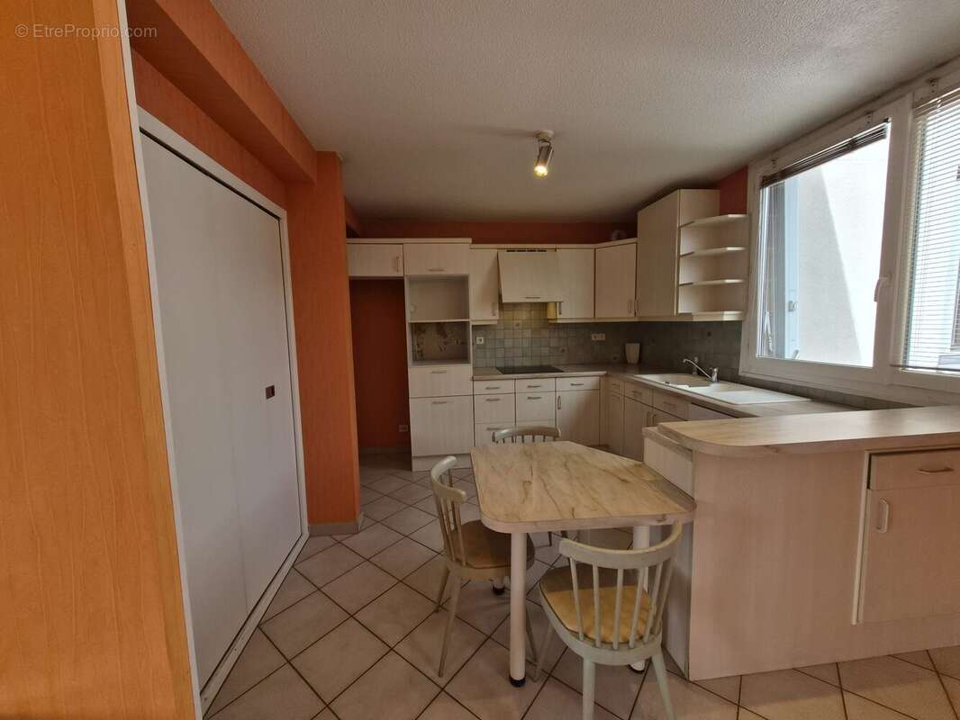 Appartement à LA RAVOIRE