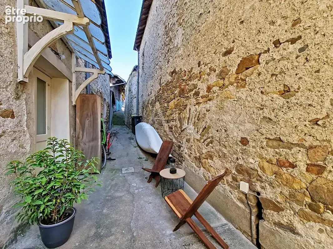Maison de bourg de caractère au coeur de Grez Neuville - photo 11
