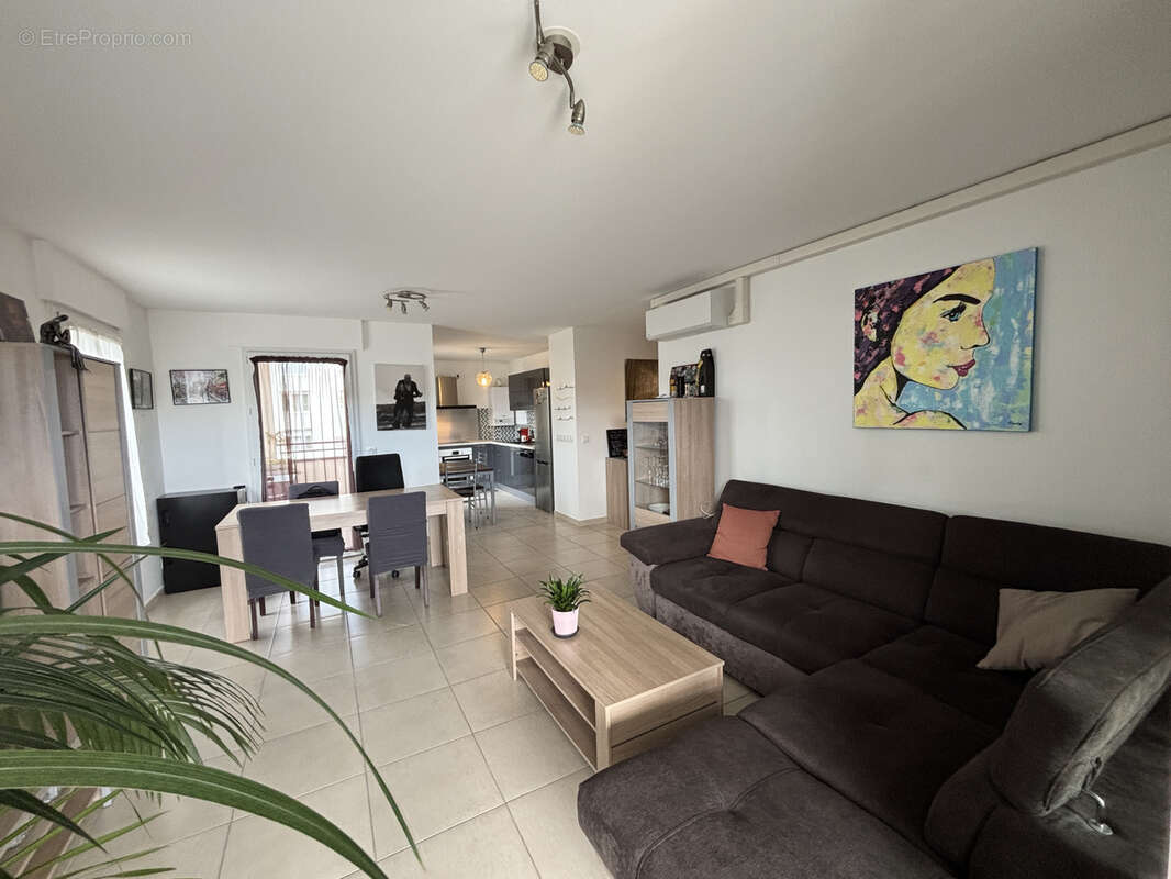 Appartement à BOURG-LES-VALENCE