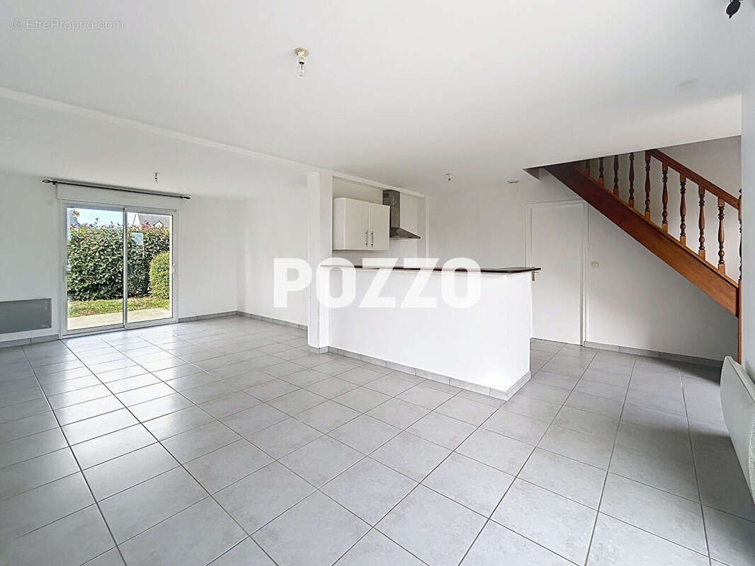 Maison à BRICQUEVILLE-SUR-MER