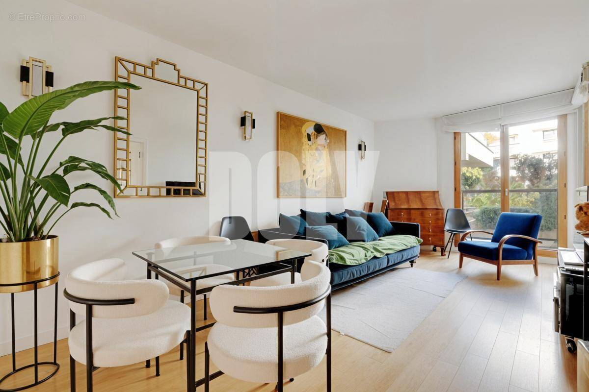 Appartement à LEVALLOIS-PERRET