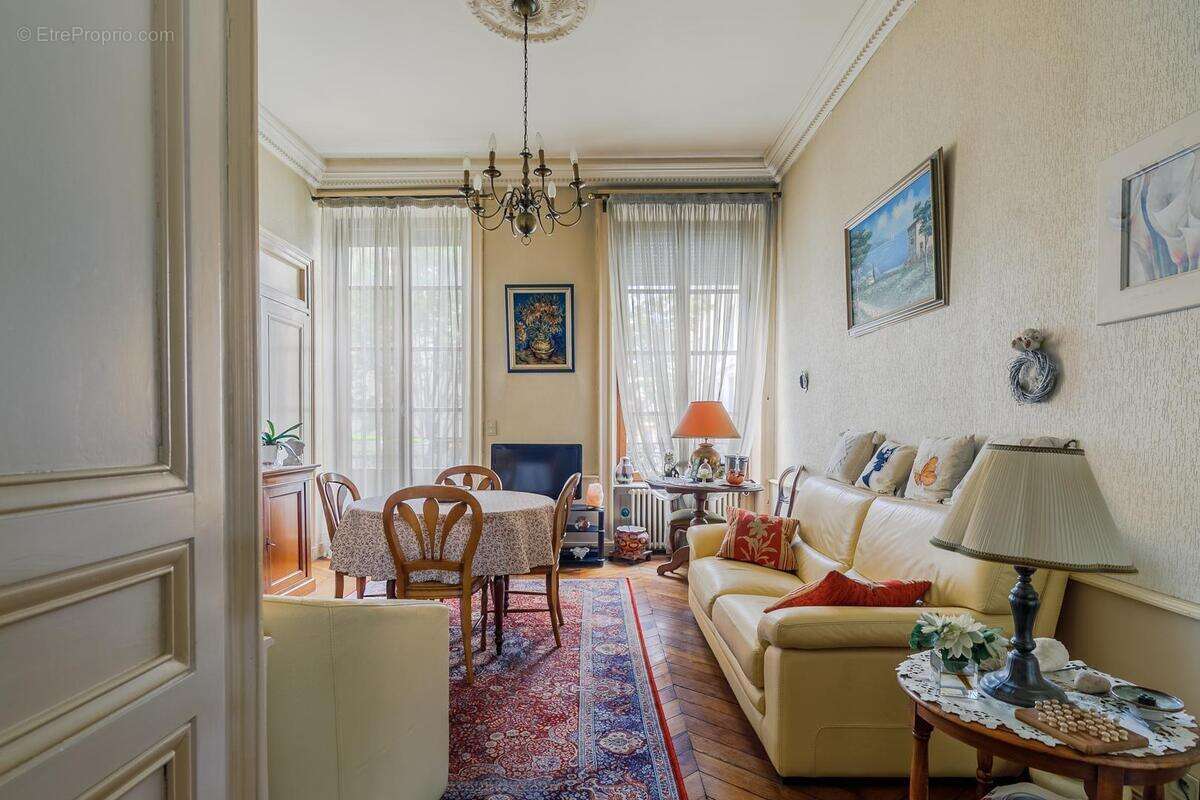 Appartement à LYON-7E