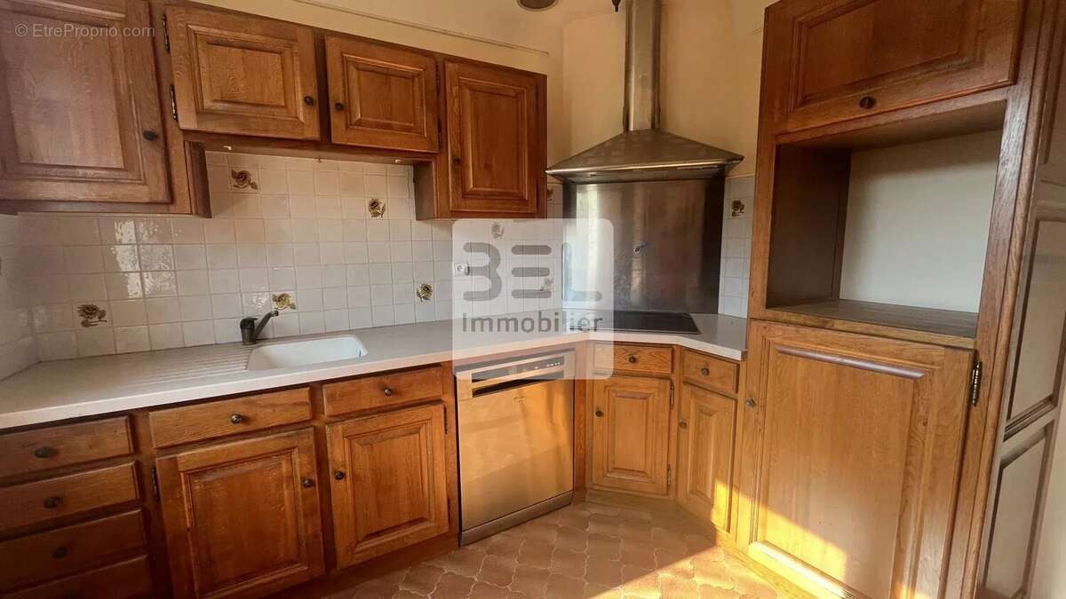 Maison à BAGNOLS-SUR-CEZE