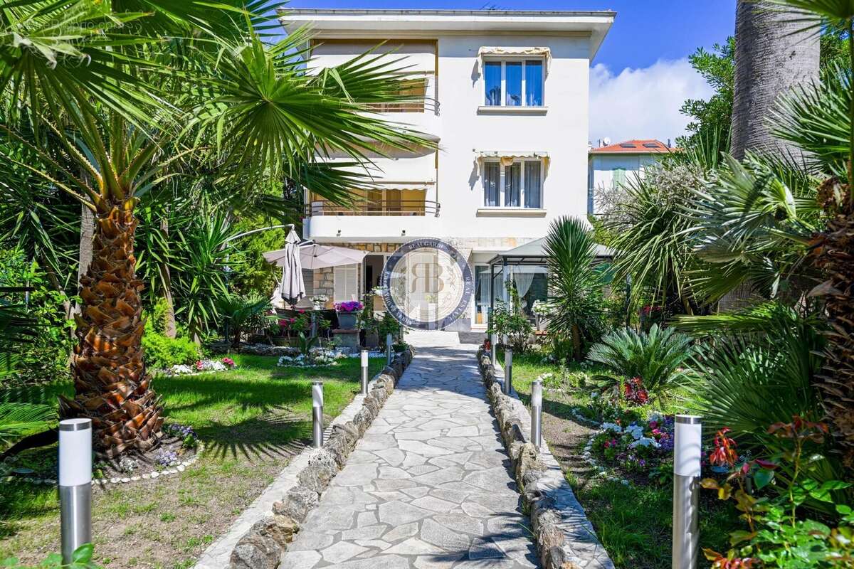 Maison à CANNES