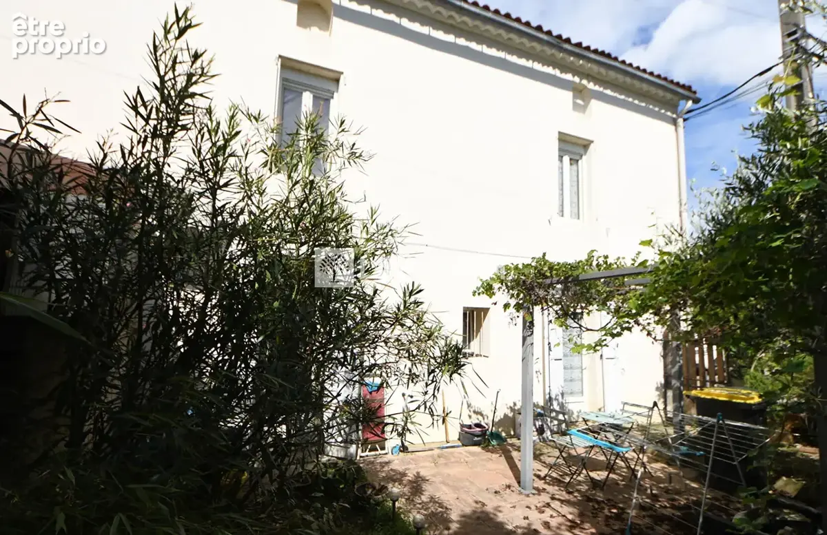 Maison a vendre avec jardin a graulhet - photo 9