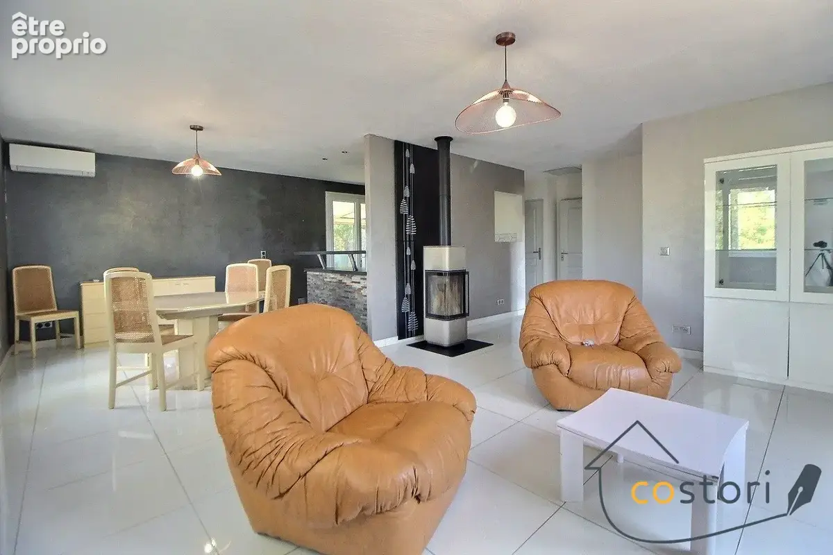 Maison 5 pièces 94 m² à vendre à Flayosc (83780) - photo 3