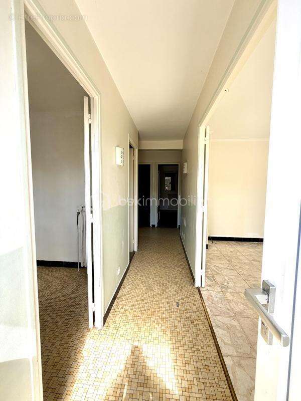 Charmante maison a proximite de la marina !!! opportunite a saisir !!!! - photo 11