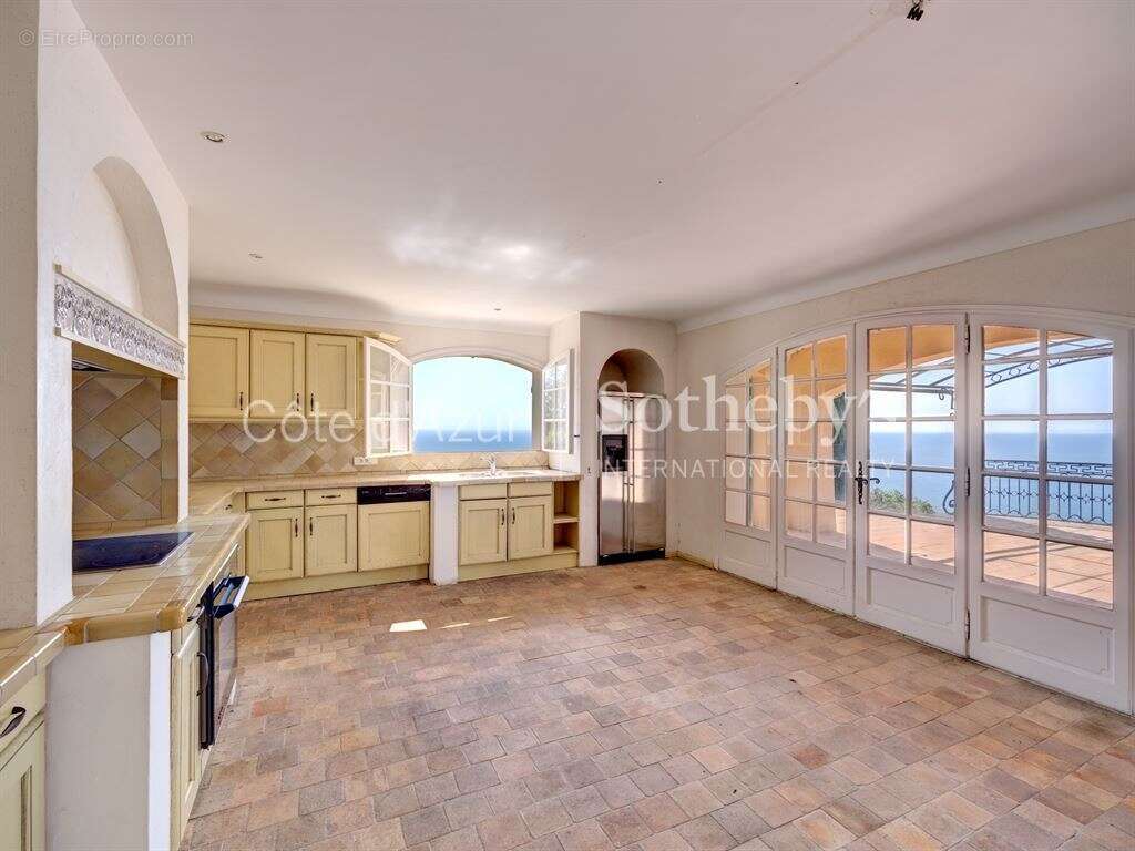 Maison à SAINT-RAPHAEL