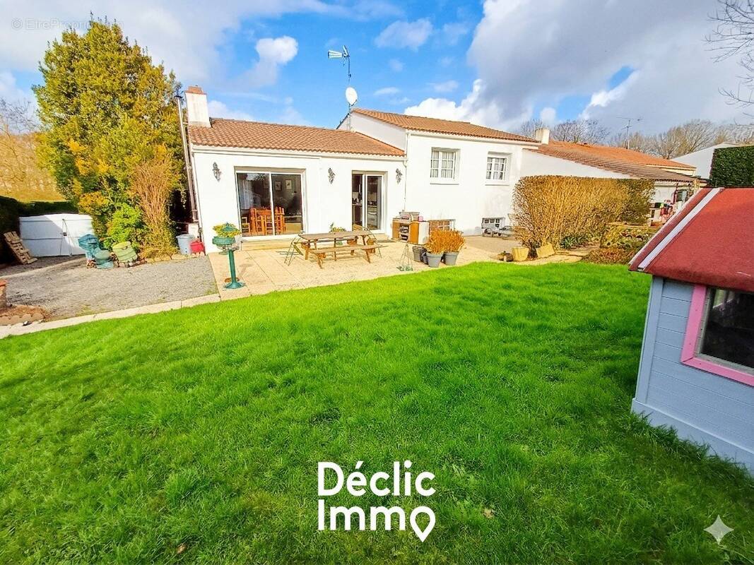 Maison à LA CHAPELLE-ACHARD