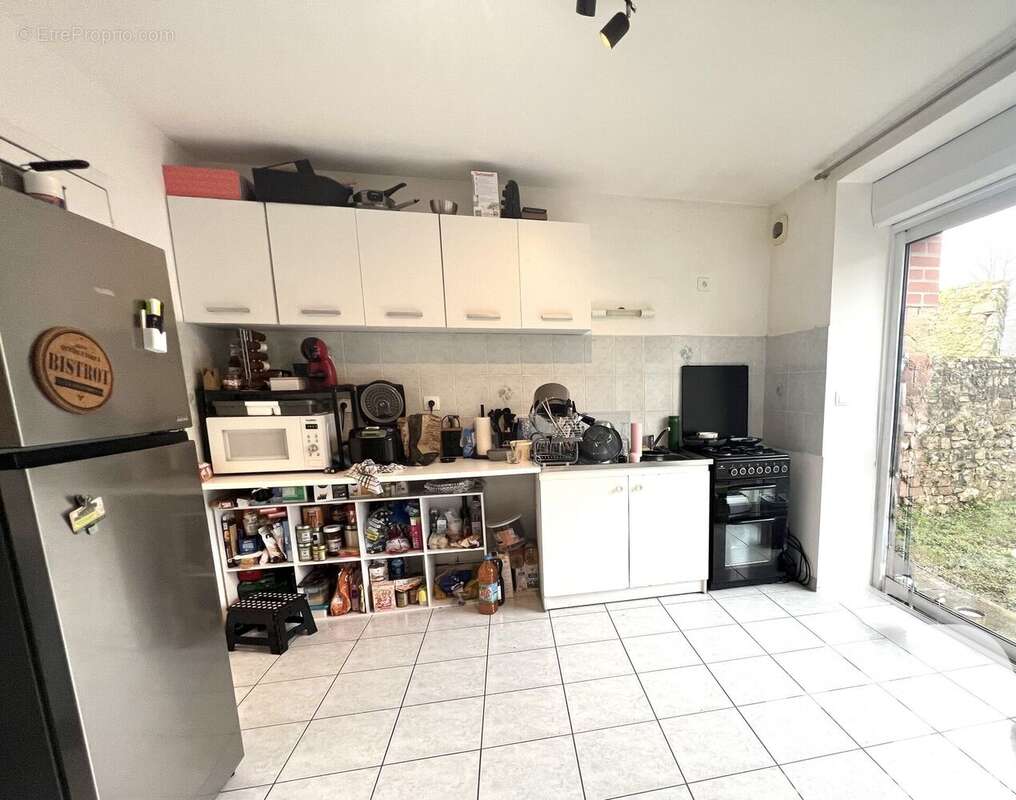 Photo 3 - Appartement à ASSE-LE-BERENGER