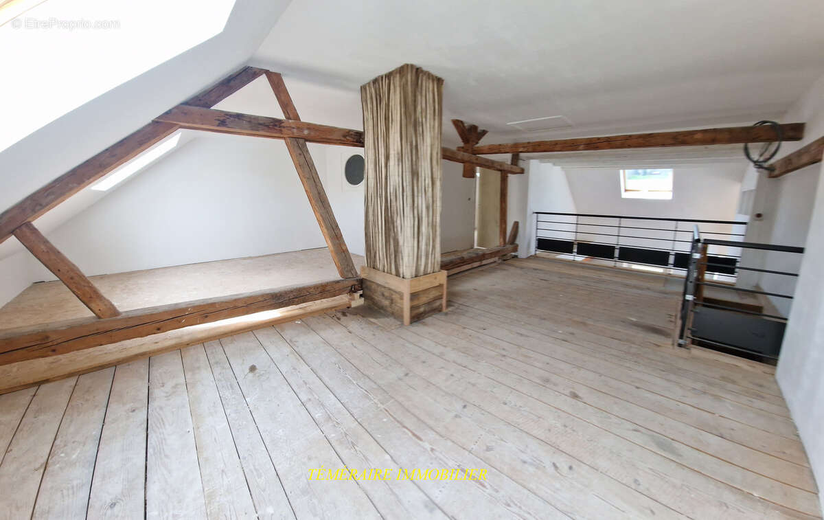 Appartement à FONCINE-LE-HAUT