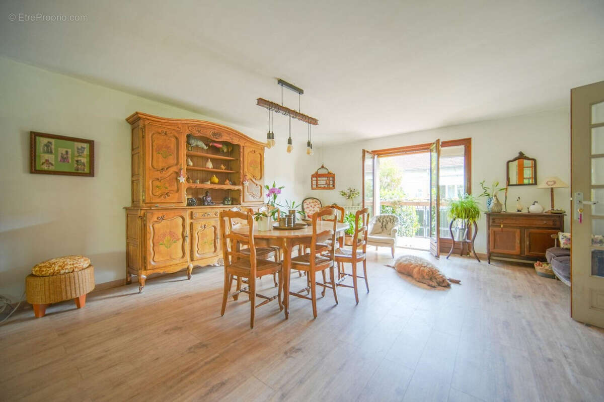 Maison à LIVRY-GARGAN