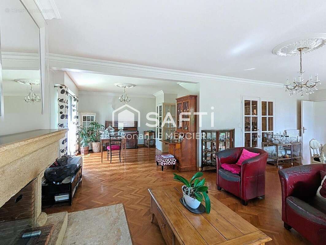 Photo 5 - Maison à SAINT-AVE