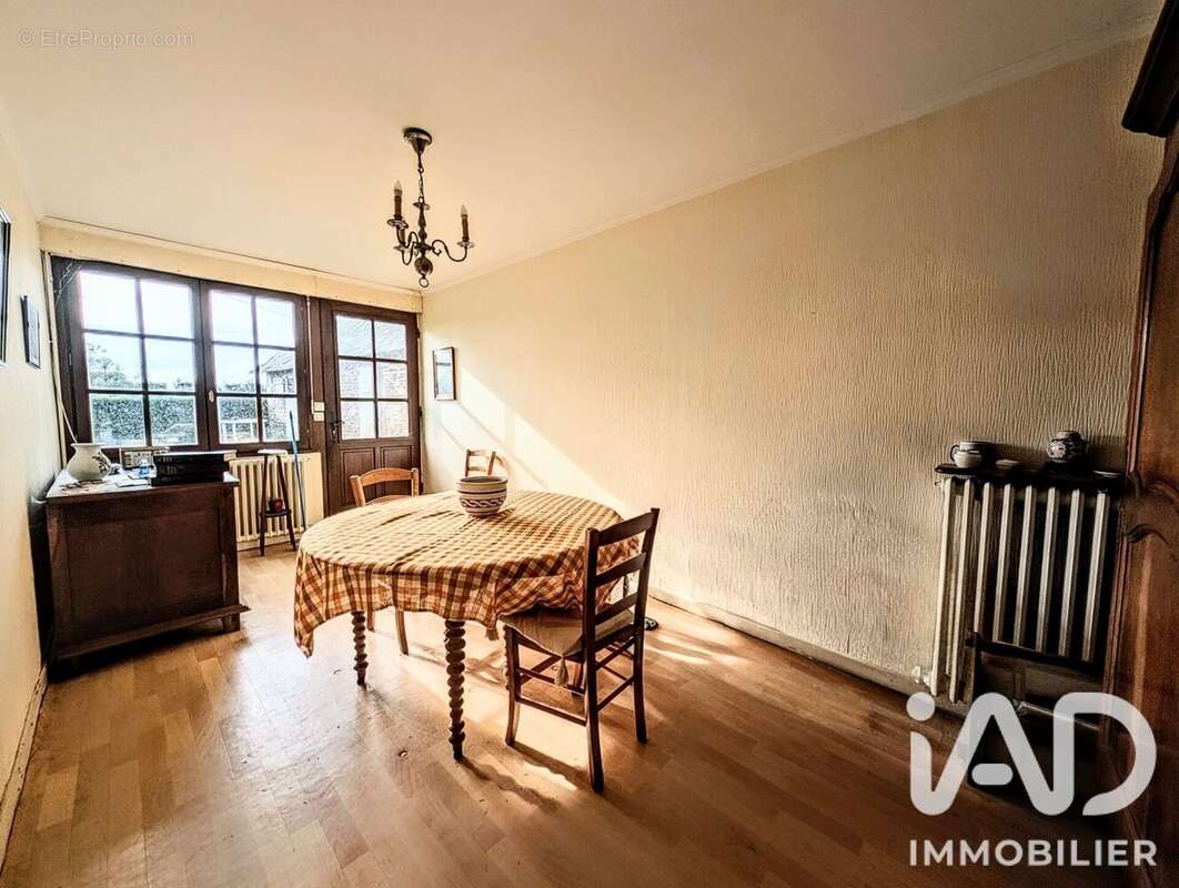Maison 112 m² à Rannee  - photo 8