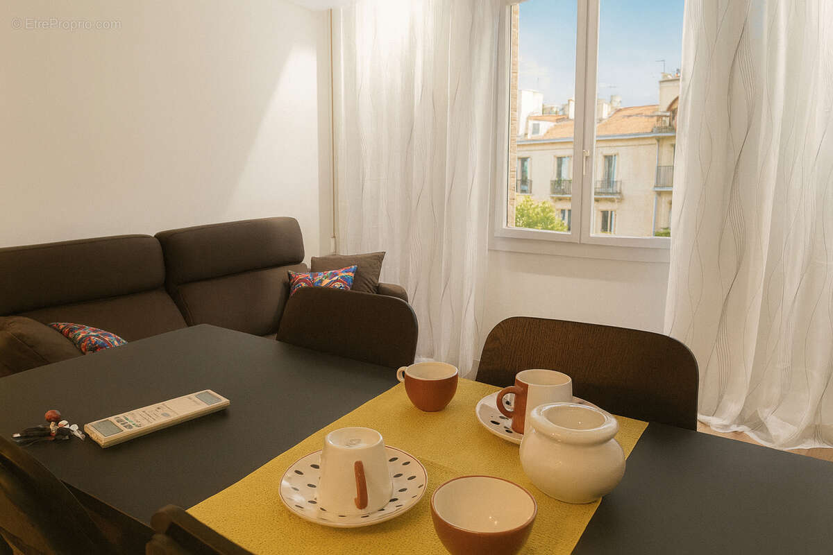 Appartement à MARSEILLE-5E