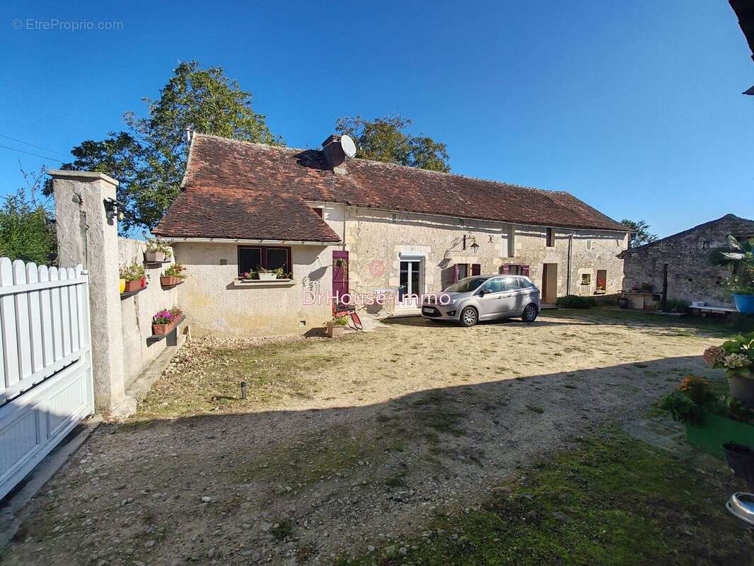 Maison à VELLECHES