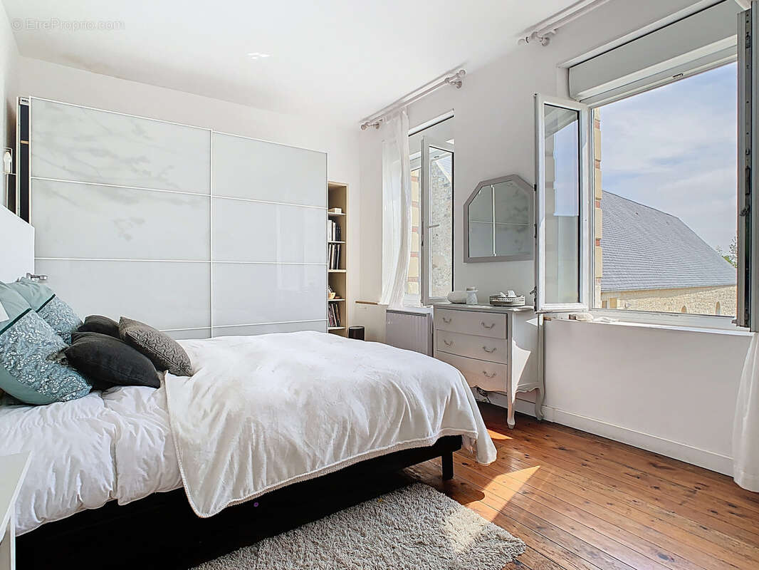 Maison à ISIGNY-SUR-MER