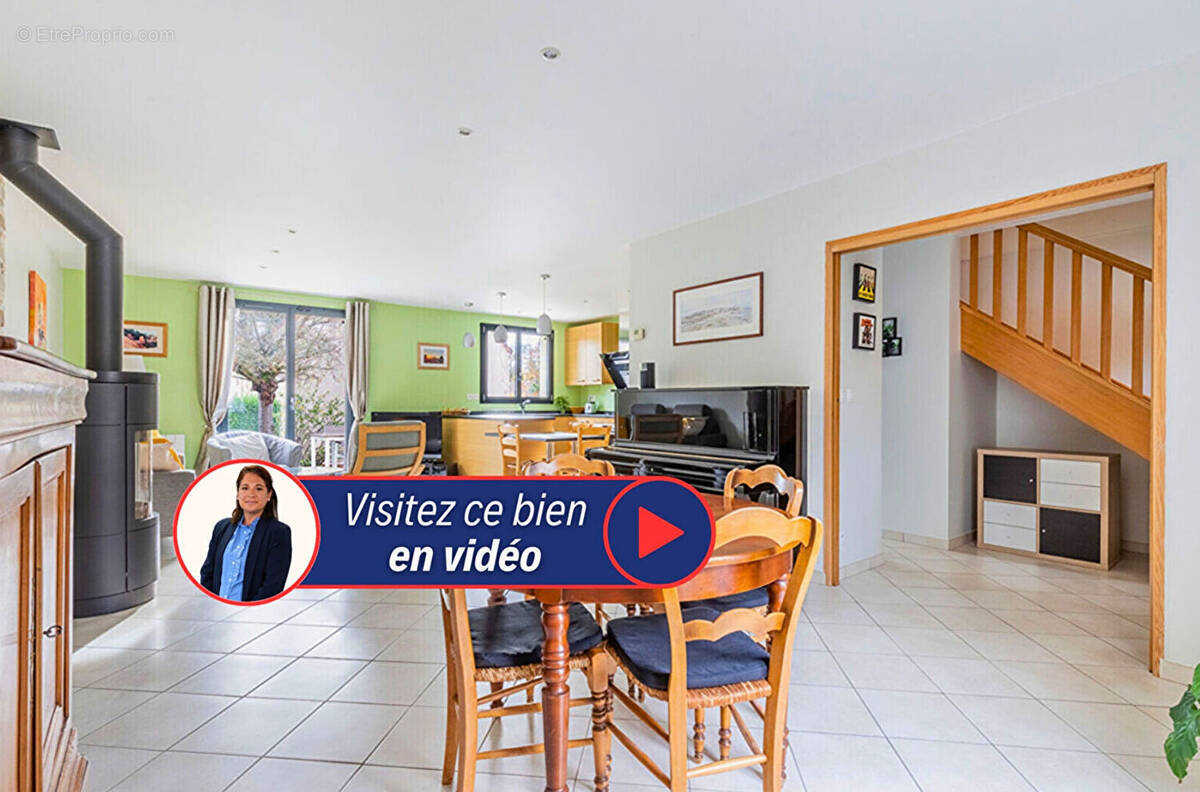 Maison à VERRIERES-LE-BUISSON