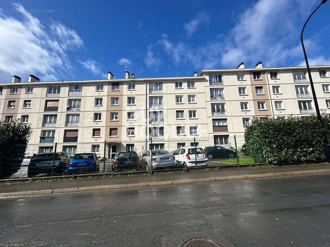 Appartement à NEUILLY-PLAISANCE