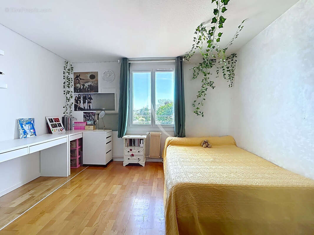 Maison à CASTELGINEST