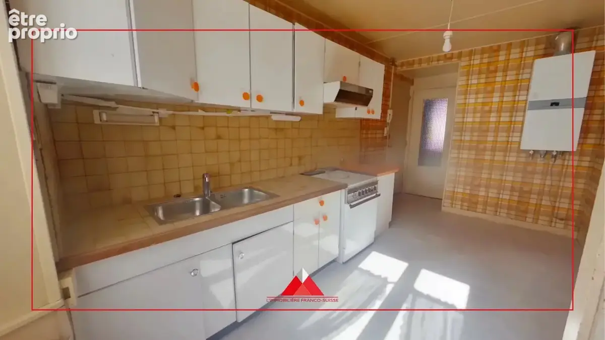 Appartement à LA MOUILLE