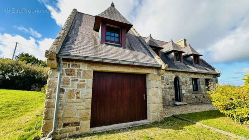 Maison à CROZON