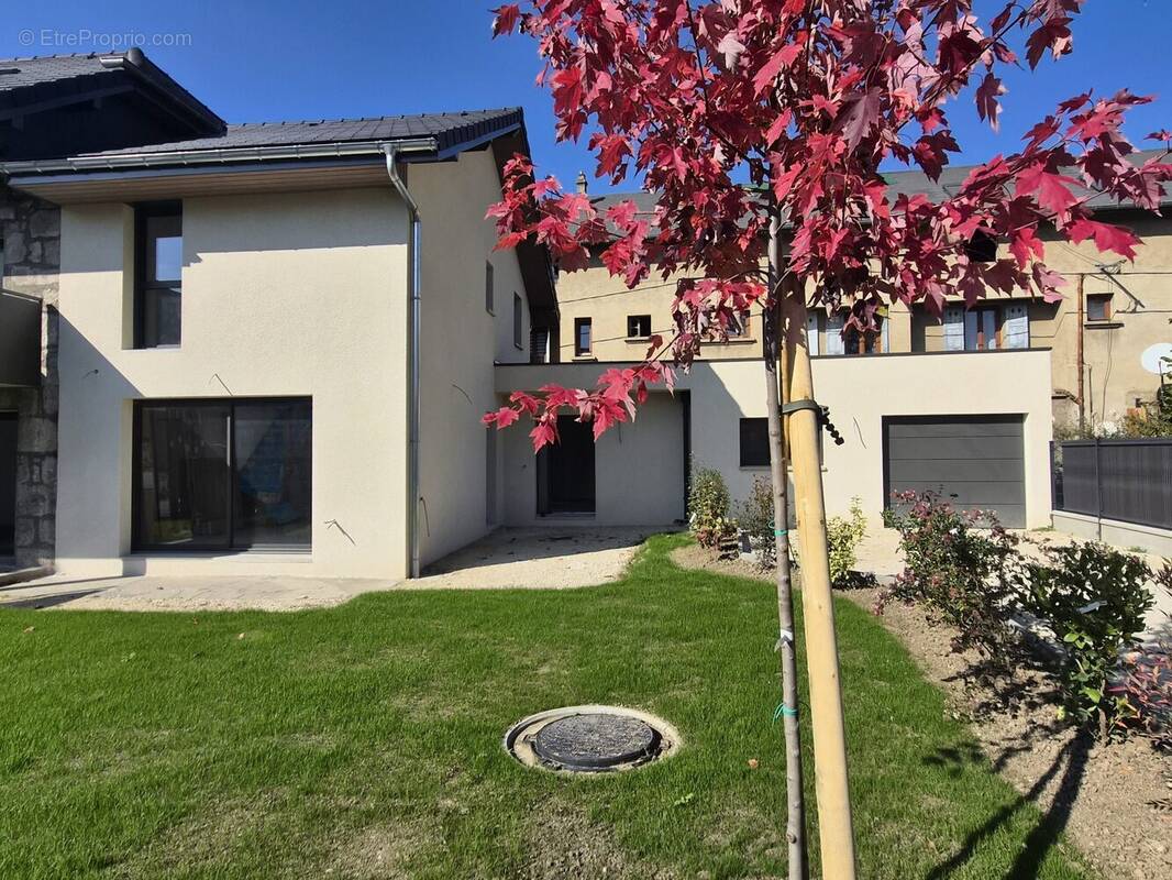 Appartement à BASSENS