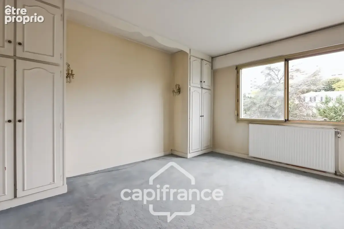Appartement à vendre 5 pièces SAINT CLOUD (92) - photo 9