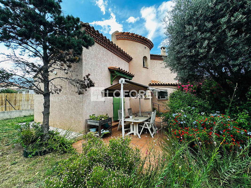 Maison à THUIR