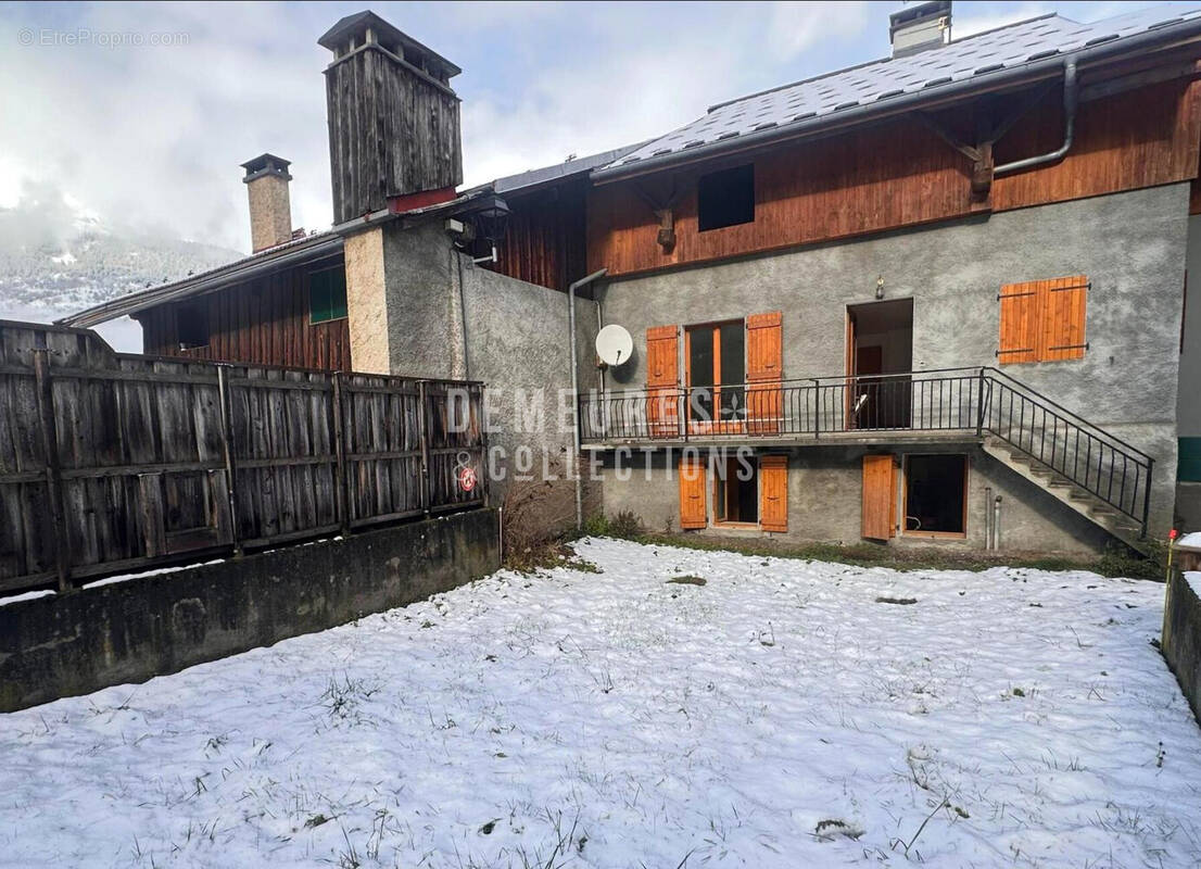 Maison à LA COTE-D&#039;AIME