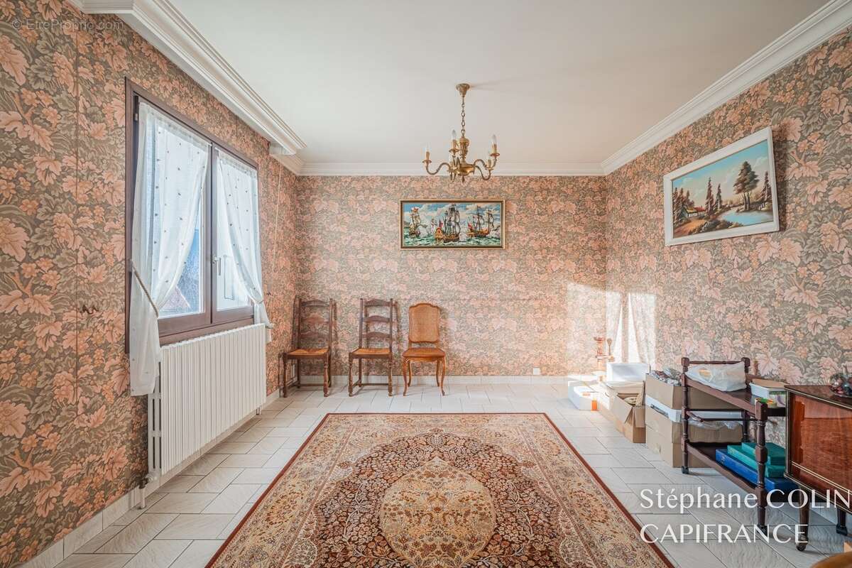 Maison à vendre 8 pièces EYBENS (38) - photo 5