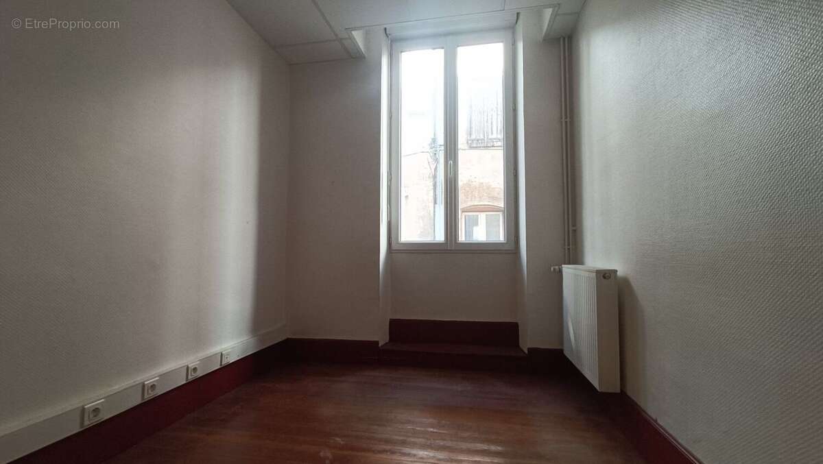 Bel immeuble de rapport - centre ville - fort potentiel locatif - photo 14