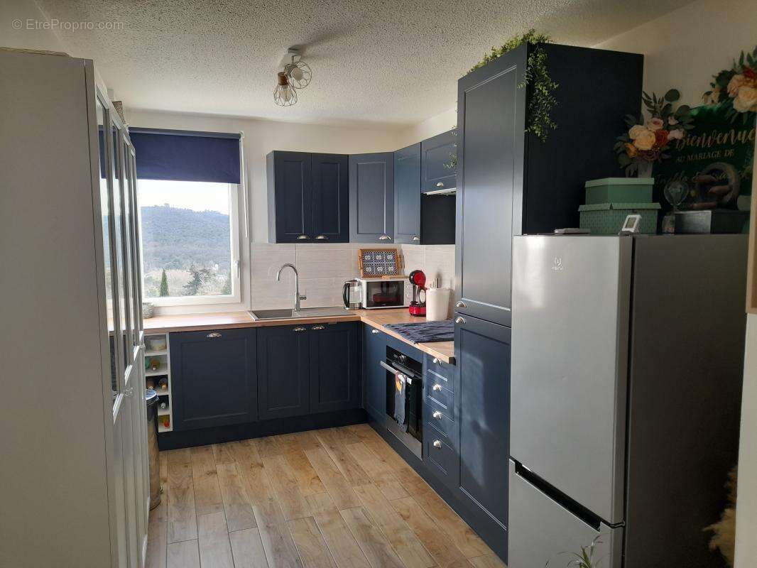 Appartement à GREOUX-LES-BAINS