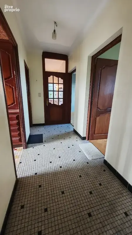 TOULOUGES Maison familiale 4 chambres sur 1075 m² de terrain avec appartement indépendant - photo 9