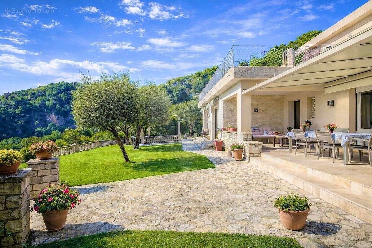 Maison à CAGNES-SUR-MER