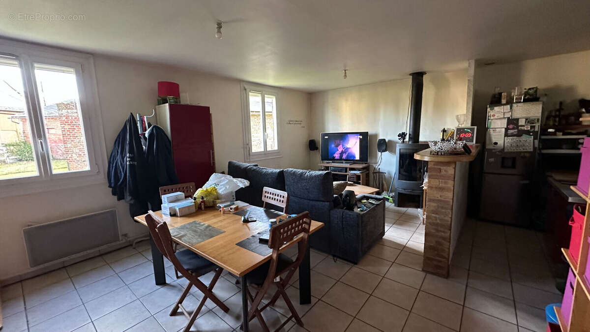 Autre à BUCAMPS