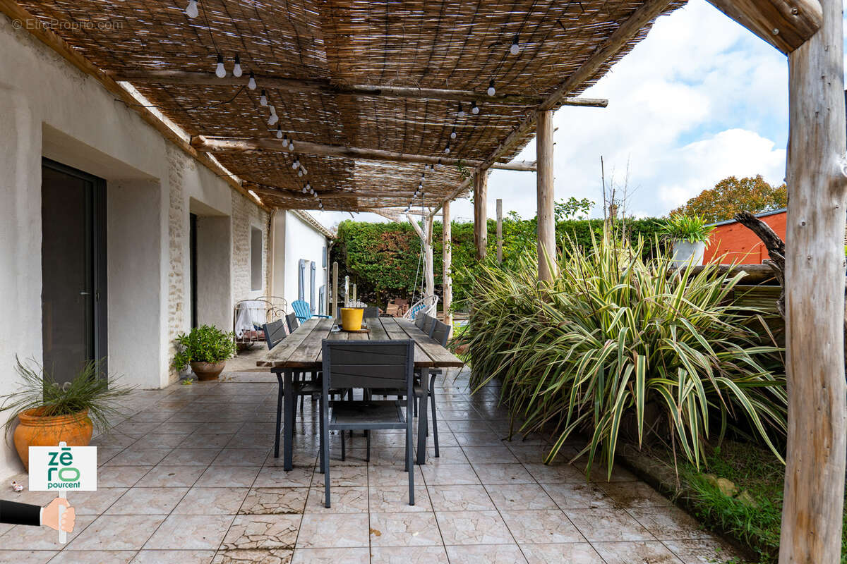 Maison à CHAILLE-LES-MARAIS