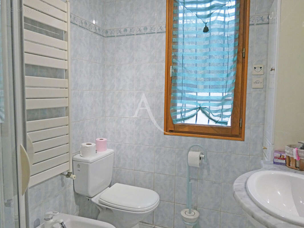 Maison à NEUILLY-SUR-MARNE