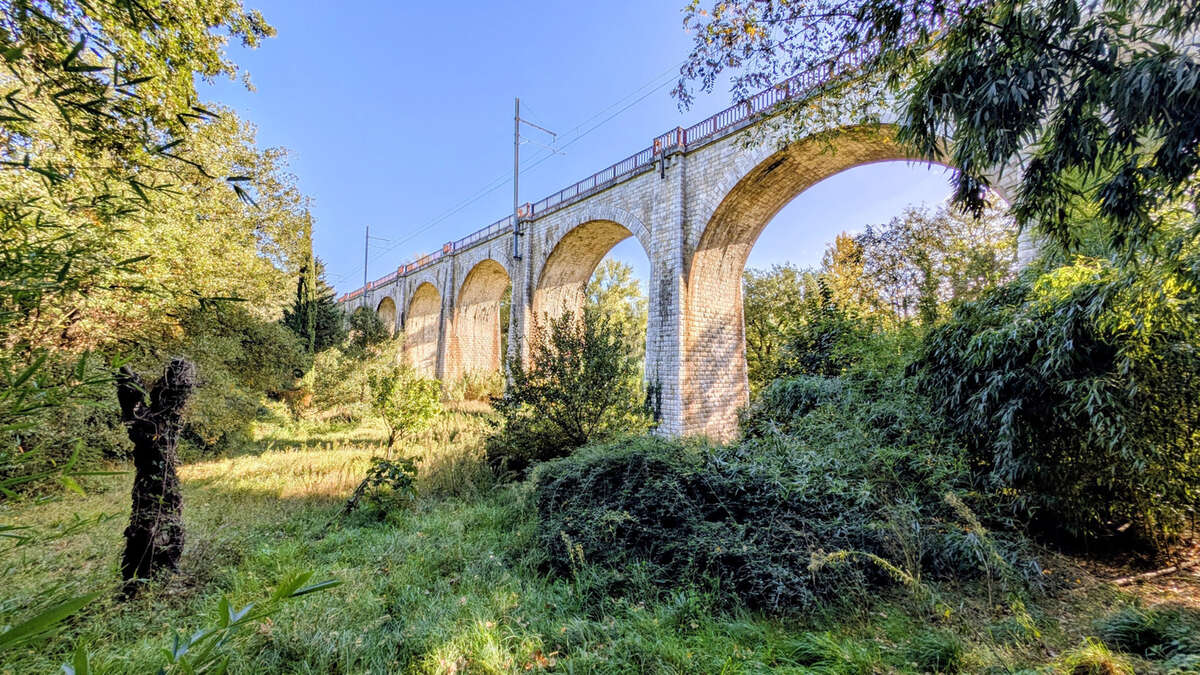 Terrain à LE BOULOU