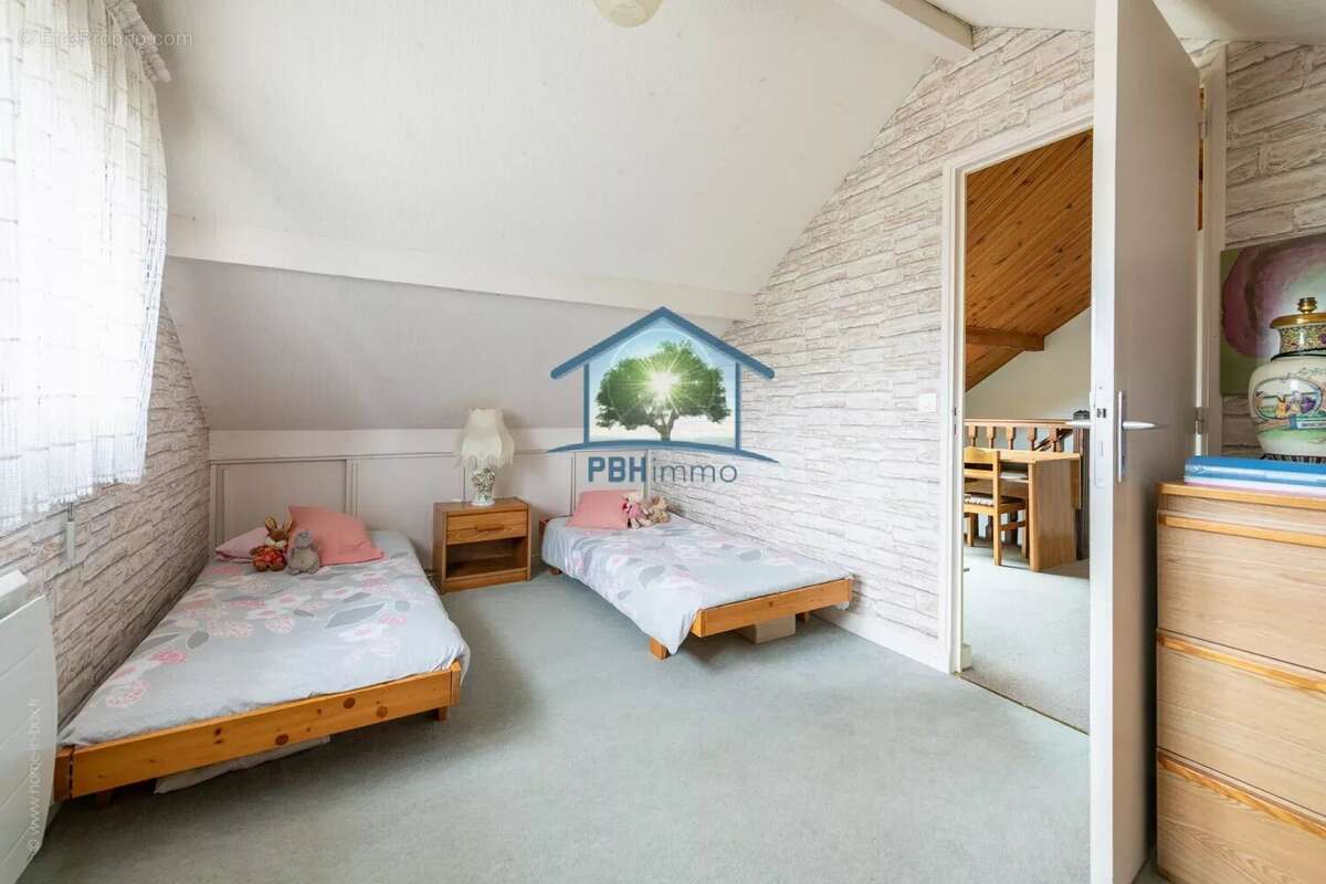 Maison à BOUSSY-SAINT-ANTOINE